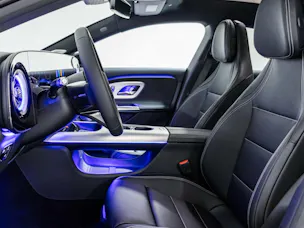 Mercedes-Benz CLA 220 4MATIC