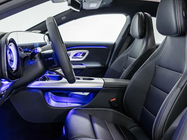 Mercedes-Benz CLA 220 4MATIC
