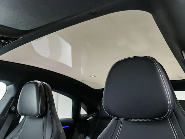 Mercedes-Benz CLA 220 4MATIC