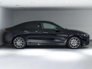 Mercedes-Benz CLA 220 4MATIC