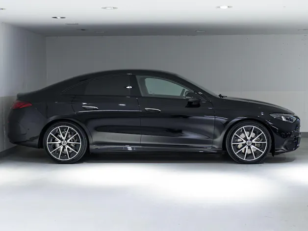 Mercedes-Benz CLA 220 4MATIC