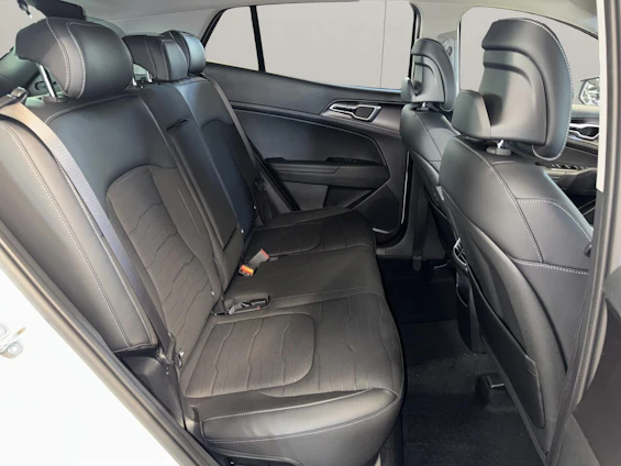 Fahrzeugbild 10 Fahrzeugbild 10