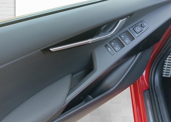 Fahrzeugbild 6 Fahrzeugbild 6