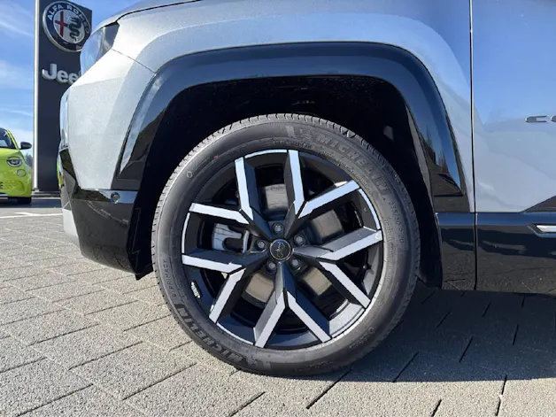 Jeep Compass First Edition