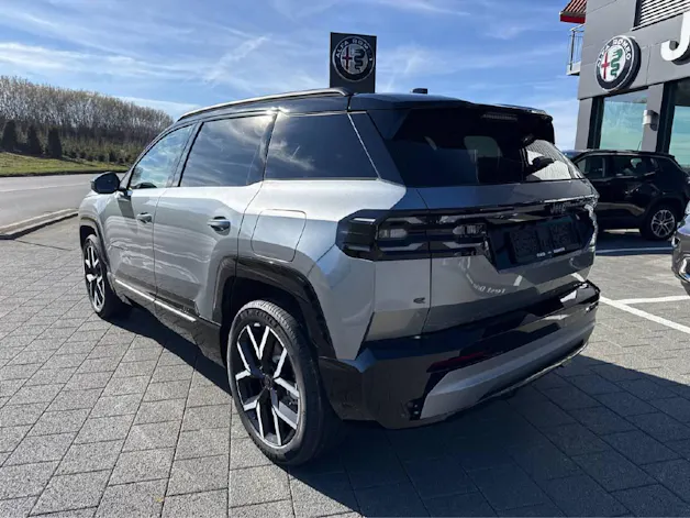 Jeep Compass First Edition