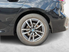 https://vehicle.imgix.net/4207179/9c9fb430-461e-471a-8577-bd00e951d26a.jpg