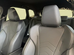 https://vehicle.imgix.net/4207179/e6345b7d-19fe-4214-8fde-b3c1044ebb17.jpg