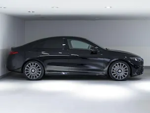 Mercedes-Benz CLA 220 4MATIC