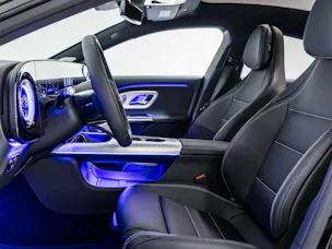 Mercedes-Benz CLA 220 4MATIC