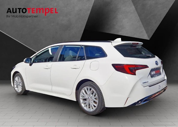 immagine del veicolo 2 immagine del veicolo 2