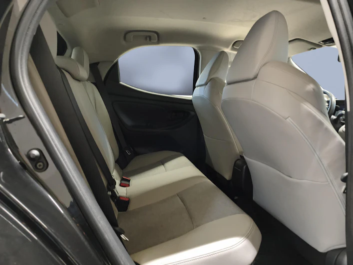 Fahrzeugbild TOYOTA YARIS