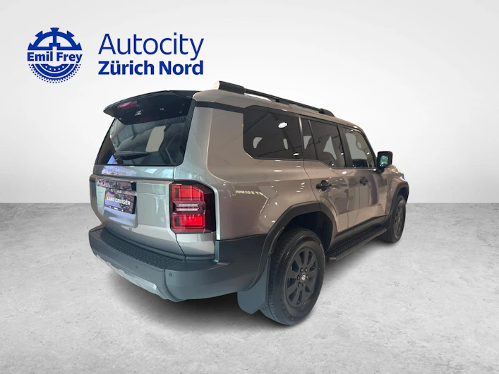 image du véhicule TOYOTA LANDCRUISER
