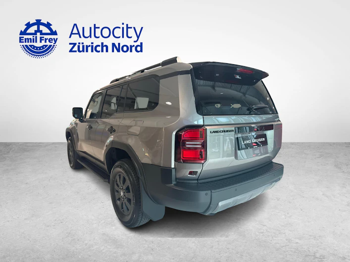 image du véhicule TOYOTA LANDCRUISER