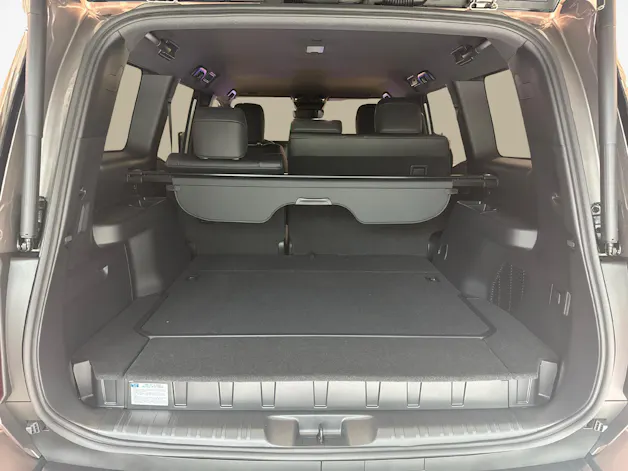 Toyota Land Cruiser 2.8 D 48V Style