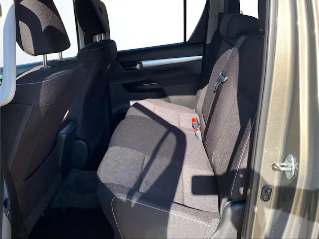 Toyota Hilux Double Cab.-Pick-up 2.8 D-4D MHEV 204 Style
