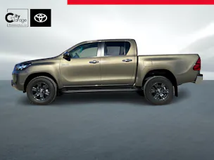 Toyota Hilux Double Cab.-Pick-up 2.8 D-4D MHEV 204 Style