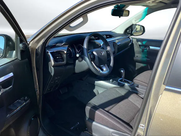 Toyota Hilux Double Cab.-Pick-up 2.8 D-4D MHEV 204 Style