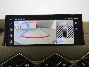 DS Automobiles 3 Crossback 1.2 Hybrid Diva