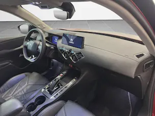 DS Automobiles 3 Crossback 1.2 Hybrid Diva