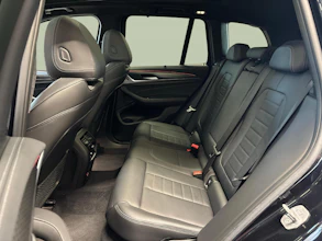https://vehicle.imgix.net/4207397/b3ae9a20-9f5a-43bc-af25-7685ba48f24f.jpg