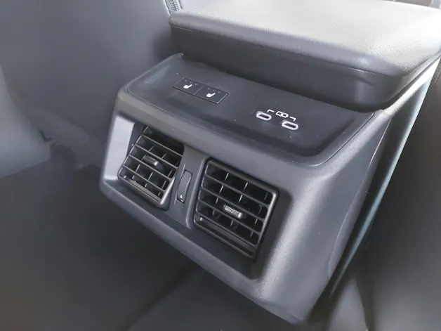 Subaru Solterra eV Luxury AWD