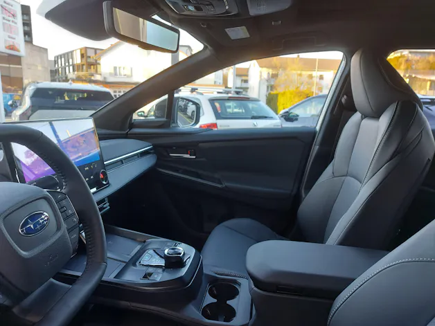 Subaru Solterra eV Luxury AWD