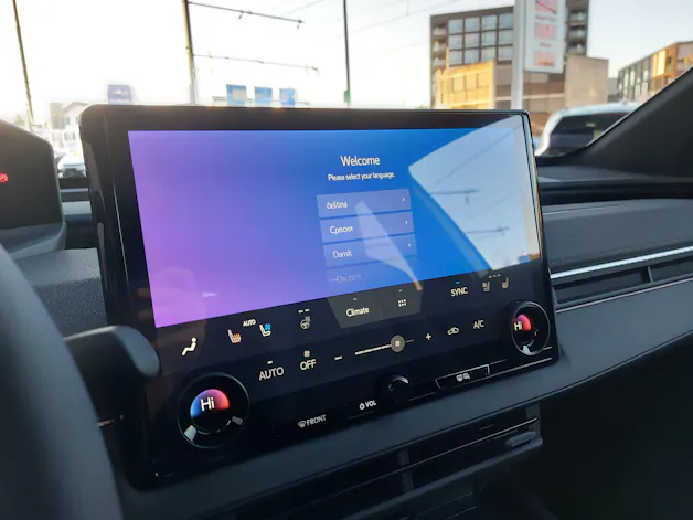 Subaru Solterra eV Luxury AWD