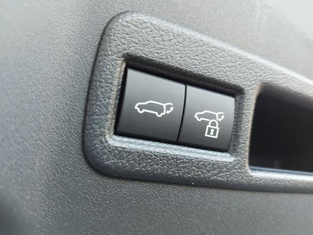 Subaru Solterra eV Luxury AWD