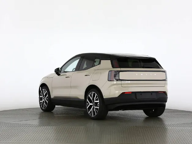 Volvo EX30 E60 Twin Ultra Performance AWD