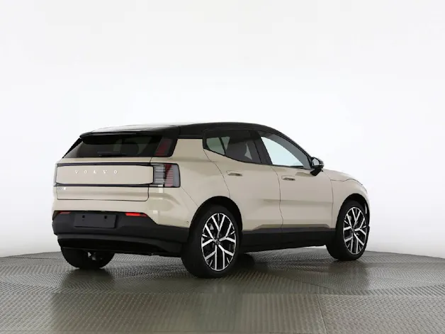 Volvo EX30 E60 Twin Ultra Performance AWD