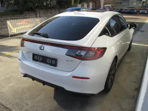 Honda Civic 2.0 i-MMD Advance - mit Aktionsleasing 1.9% und 8 Jahren Garantie!
