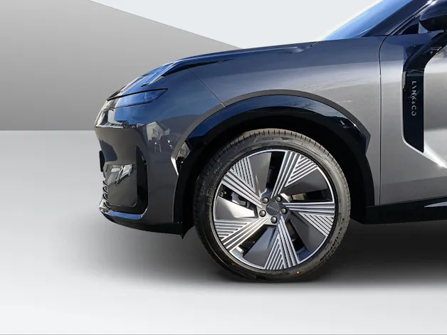 Lynk & Co 08 1.5 PHEV More