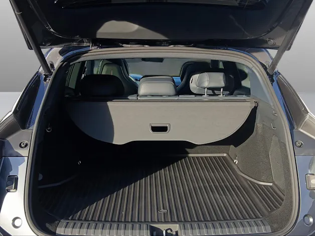 Lynk & Co 08 1.5 PHEV More