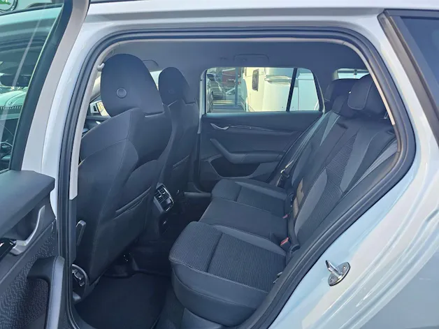 Škoda Octavia Combi 2.0 TDI DSG Selection