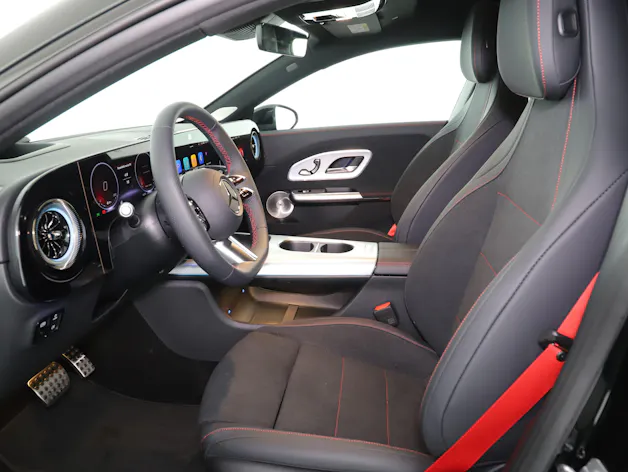 Mercedes-Benz CLA 220 8G-DCT 4Matic
