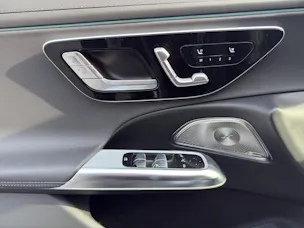 Mercedes-Benz E 300 de T 4Matic EQ Hybrid 9G-Tronic