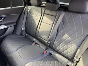 Mercedes-Benz E 300 de T 4Matic EQ Hybrid 9G-Tronic