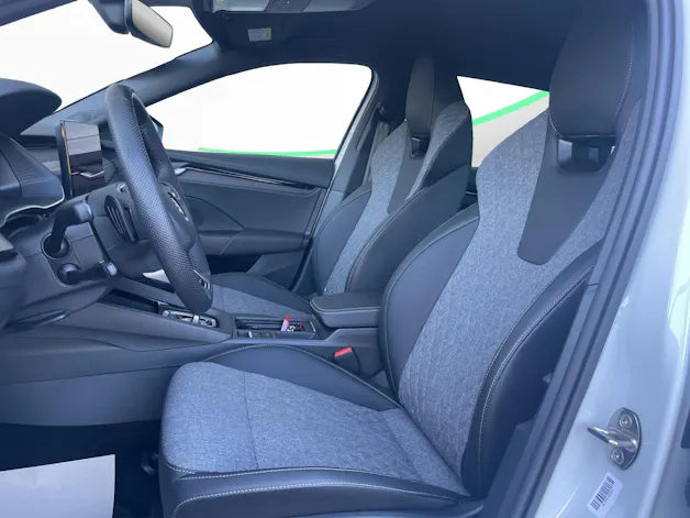 Škoda Octavia Combi 1.5 TSI mHEV DSG Sport Line