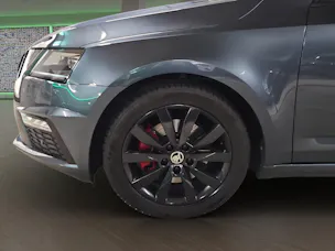 Škoda Octavia Combi 2.0 TDI RS Final Edition 4x4 DSG