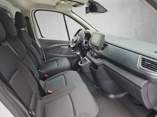 Nissan Primastar 150 L1H1 N-Connecta HT M - LEASING AB CHF 449.- mtl