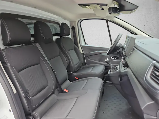 Nissan Primastar 150 L1H1 N-Connecta HT M - LEASING AB CHF 449.- mtl