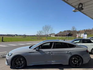 Audi letzter Audi RS5 Sporback Performance Edition 1/250 in Nardograu/ Carbonschalensitze/ etc.