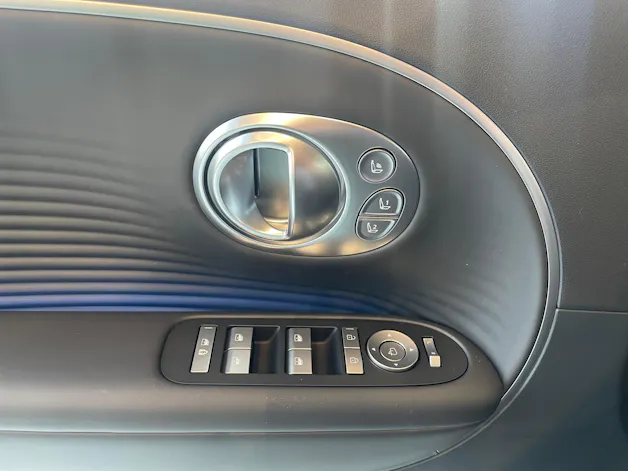 Hyundai Ioniq 9 110kWh Vertex 4WD