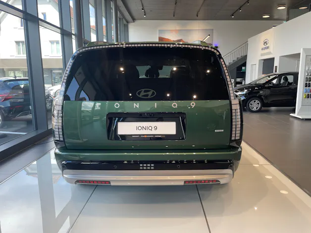 Hyundai Ioniq 9 110kWh Vertex 4WD