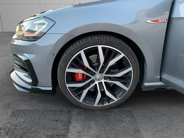 VW Golf 2.0 TSI GTI Perform.
