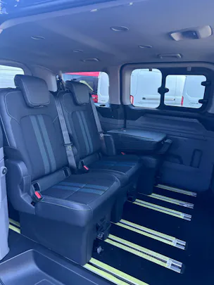 Ford Tourneo Custom 320 L1 2.0 EcoBlue 170 Sport 4x4