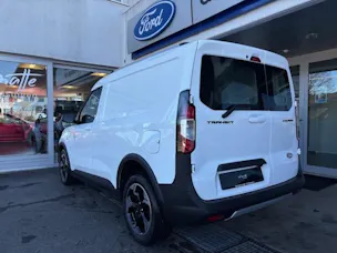 Ford Transit Courier Van 1.0 EcoBoost Active Automat