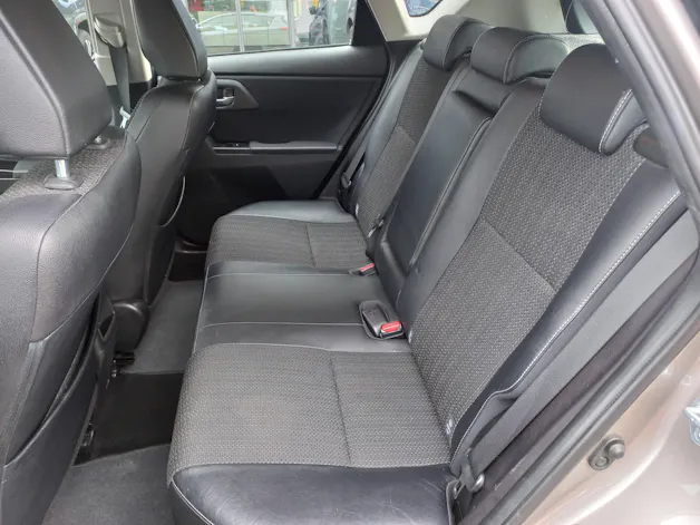 Toyota Auris 1.6 Sol