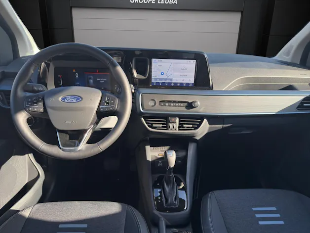 Ford Tourneo Courier 1.0 EcoBoost Active Automat