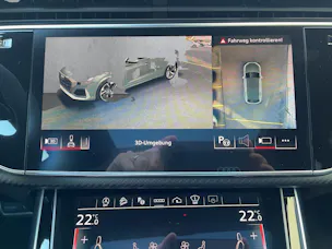 Audi RSQ8 quattro